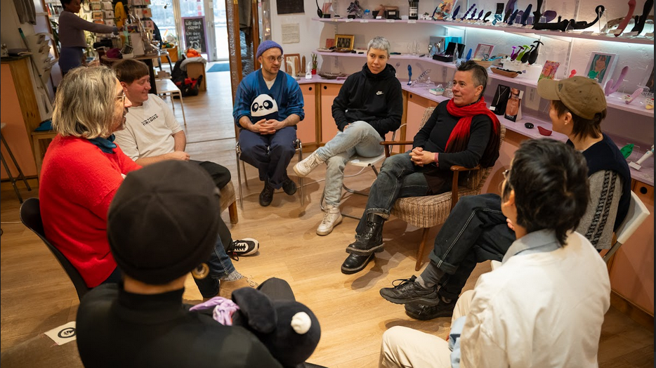 21.10.26 // Poly Discussion Group (EN)